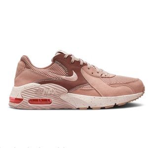 Nike - Air Max Excee Size 7.5